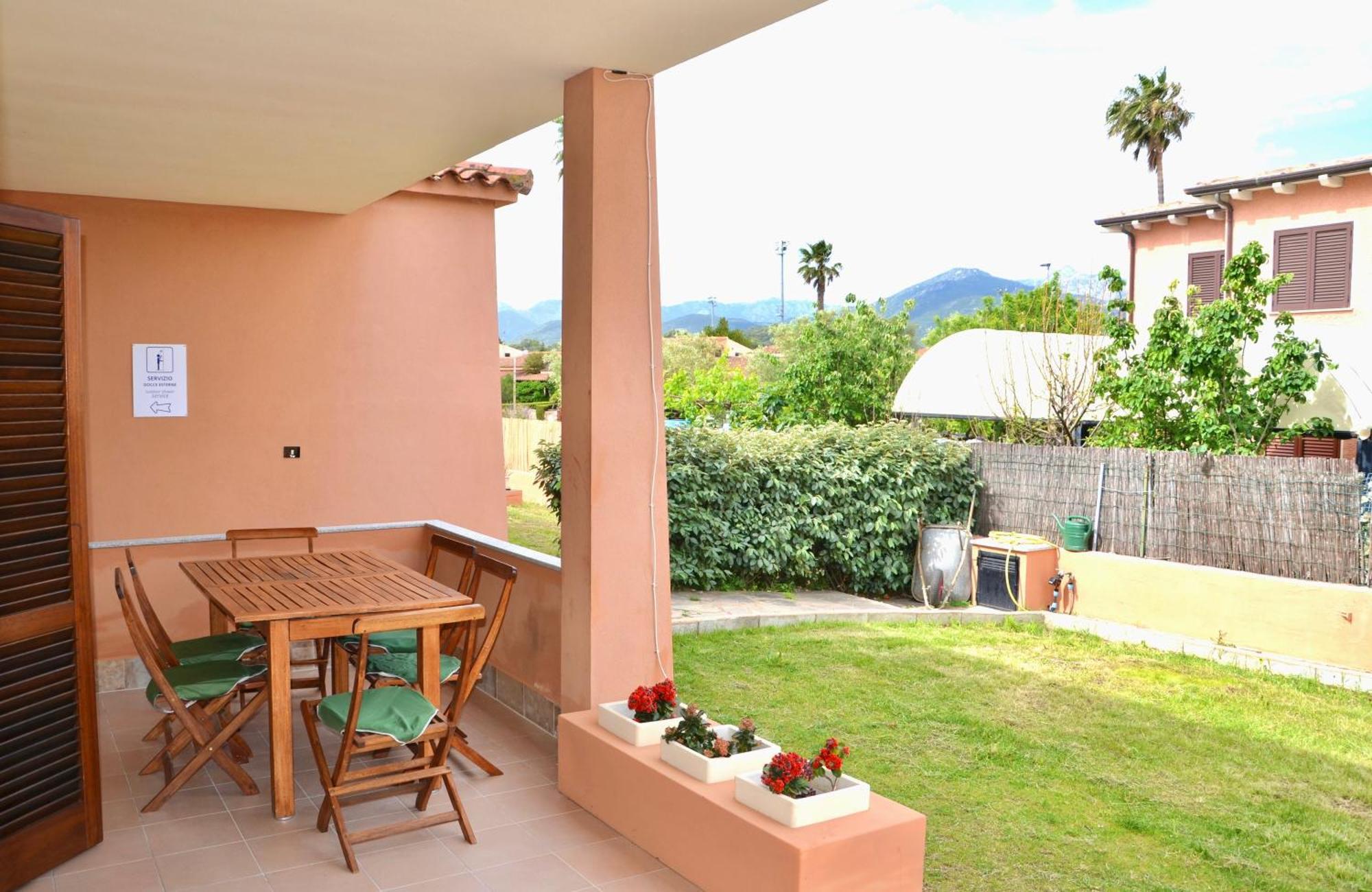 Iss Travel, Gli Asfodeli - Large Apartments With Private Terrace San Teodoro  Ngoại thất bức ảnh